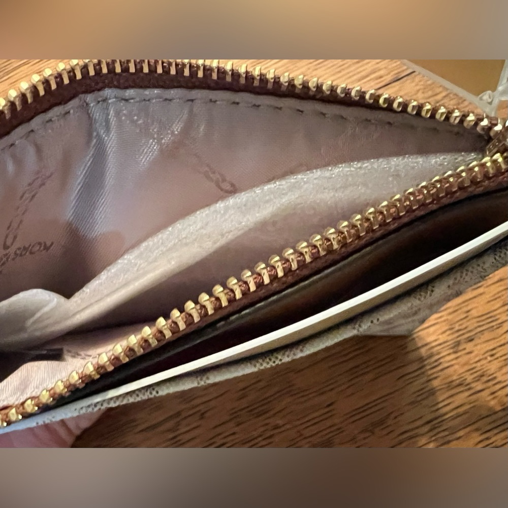 Michael Kors Card Case Wallet - Picture 5 of 6